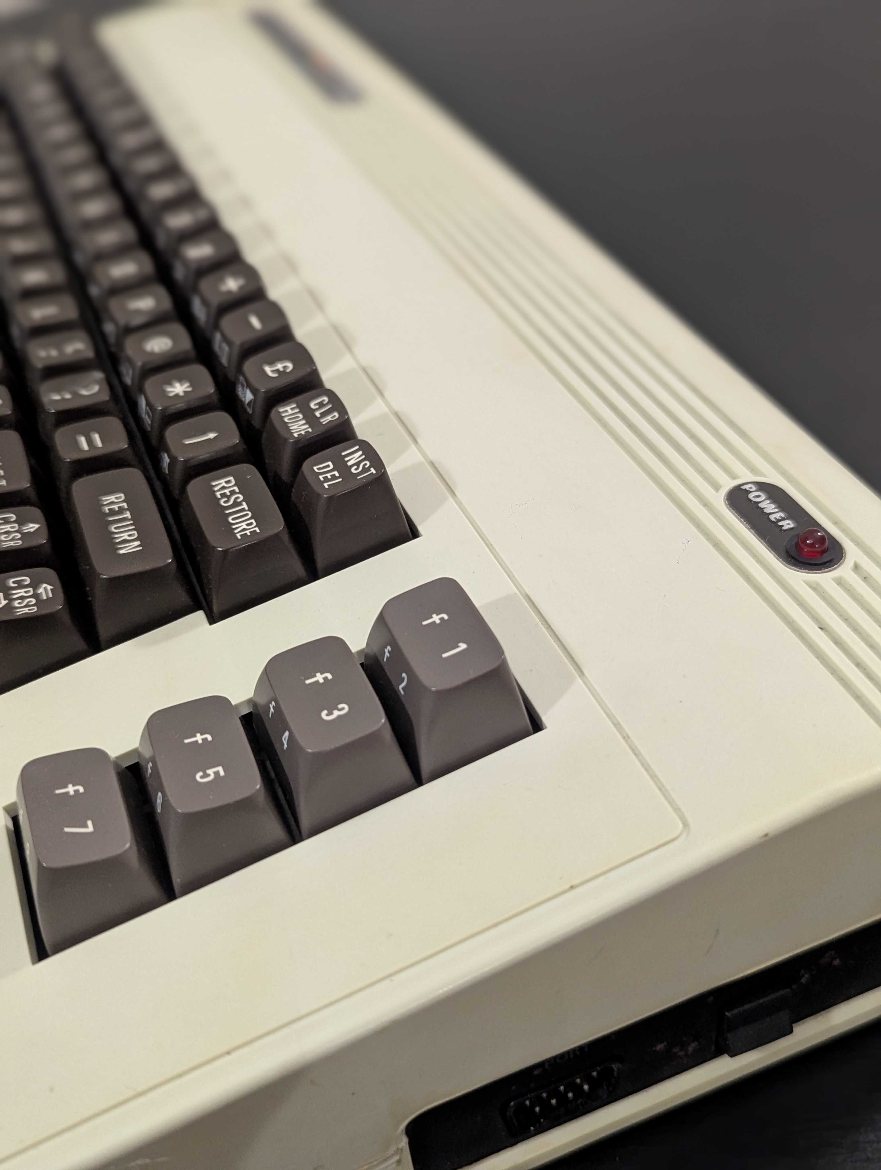 VIC 20's side and led